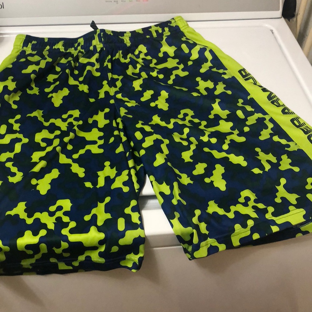Under Armour camo athletic shorts.